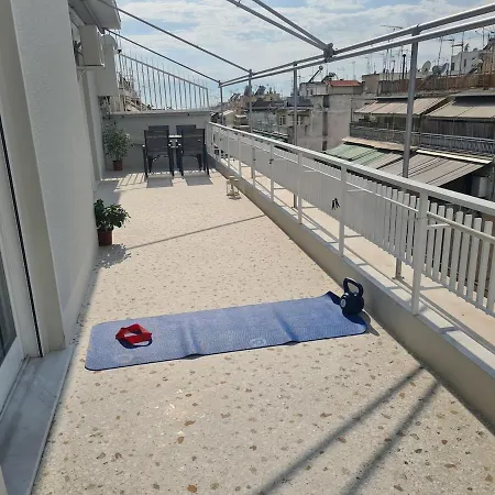 Bright Penthouse Apartment Athens